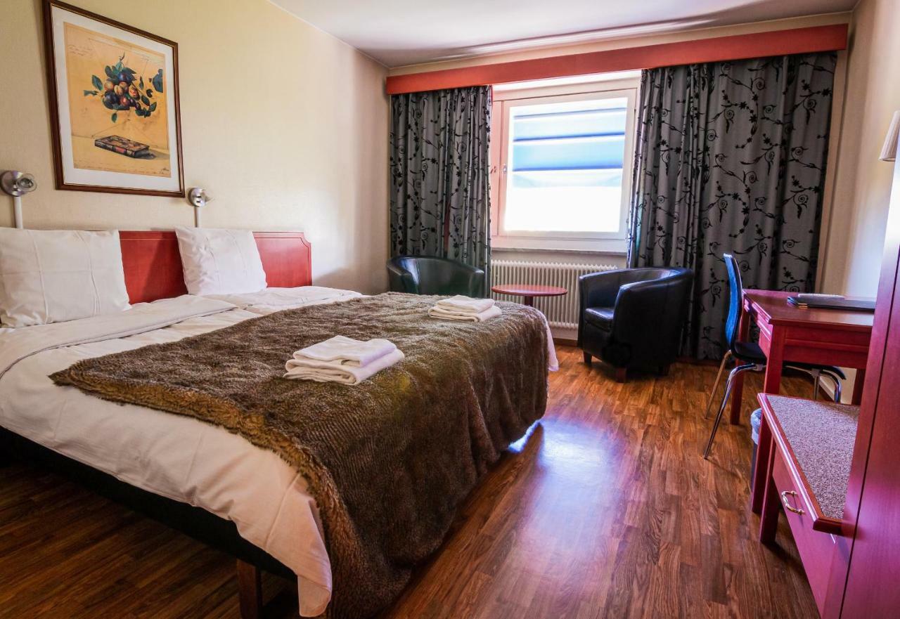 Skoogs City Bnb Piteå エクステリア 写真